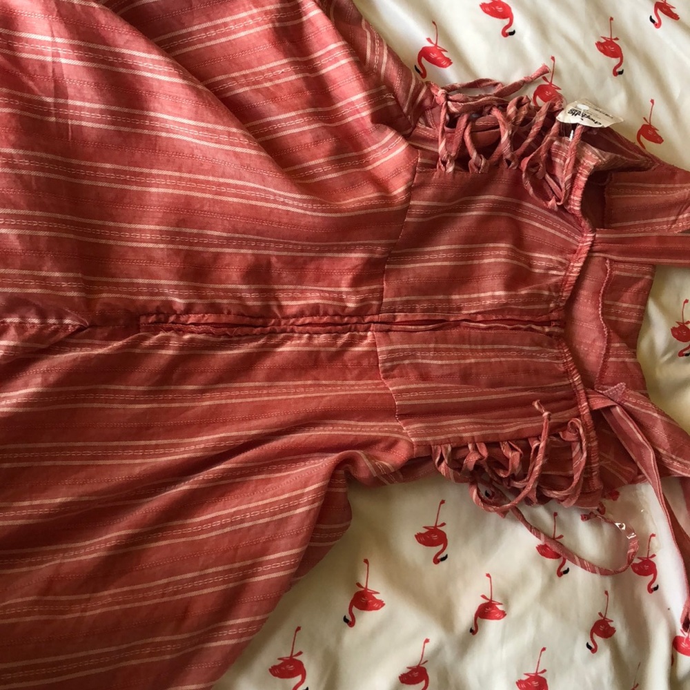 Spring dress - Picture 3 of 3